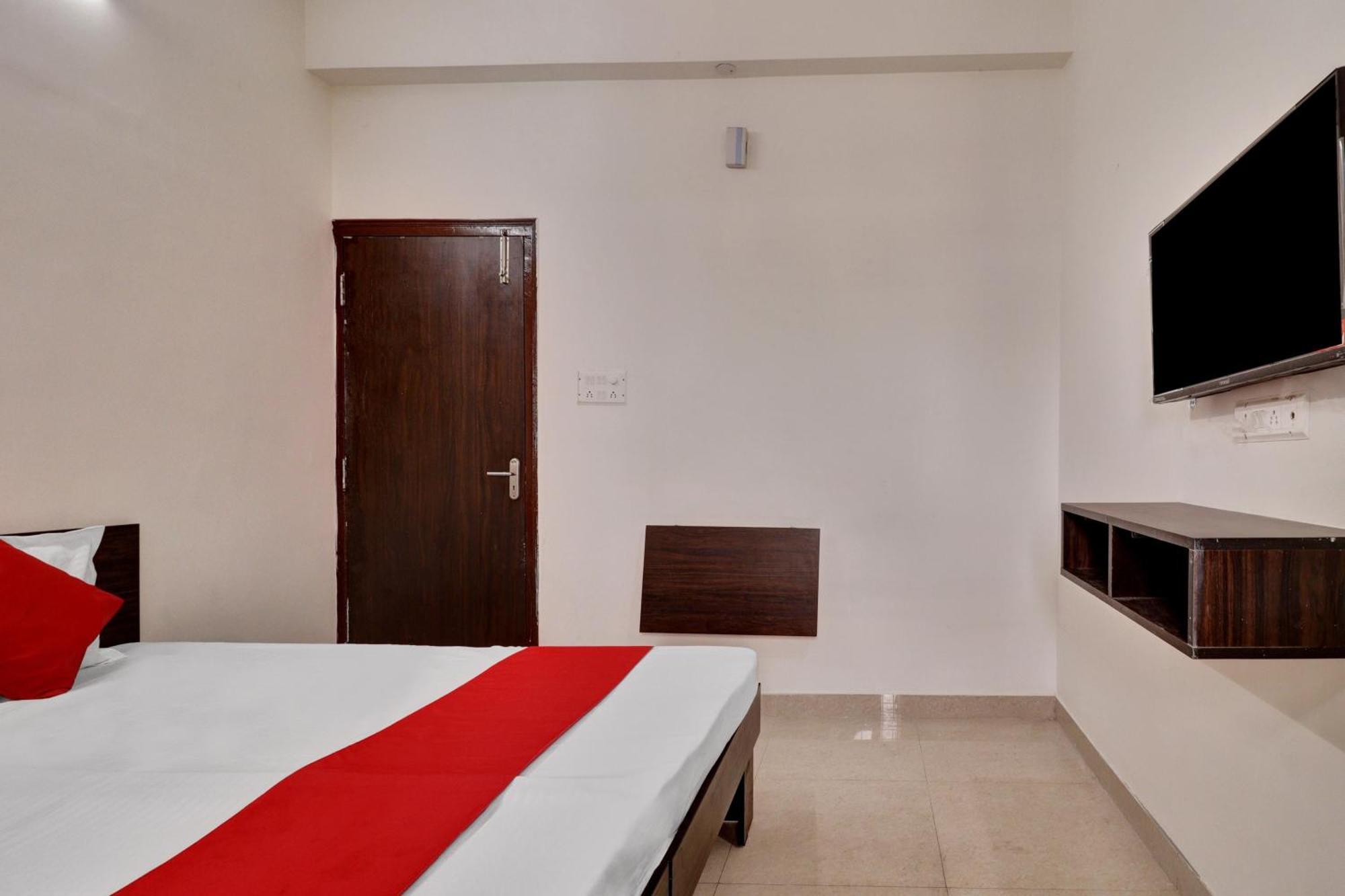 Hotel Millennium Comfort Bangalore Eksteriør billede