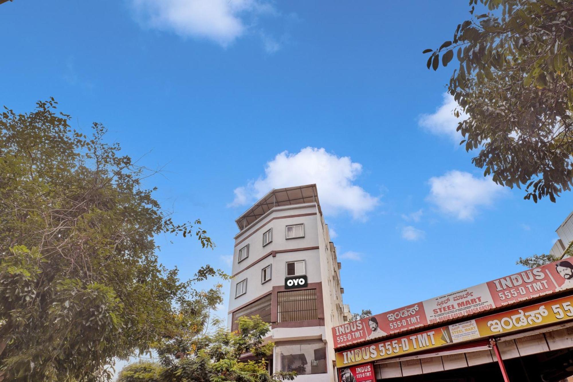 Hotel Millennium Comfort Bangalore Eksteriør billede